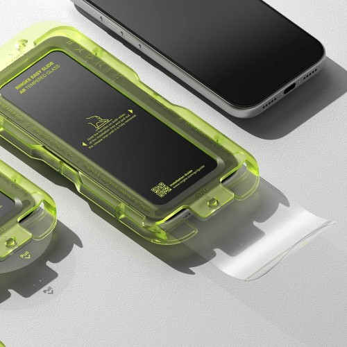 ringke-easy-slide-ar-tempered-glass-iphone-17-pro-black-04.jpg
