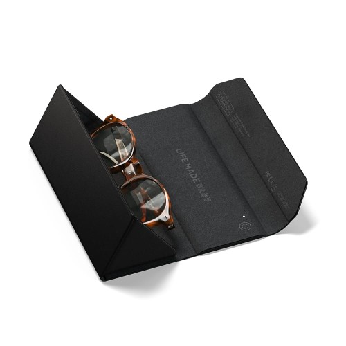 satechi-findall-glasses-case-vegan-leather-find-my-black-02.jpg
