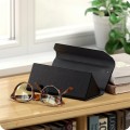 satechi-findall-glasses-case-vegan-leather-find-my-black-06.jpg