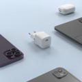 fixed-mini-pd-3-0-30w-gan-charger-usb-a-2x-usb-c-white-02.jpg