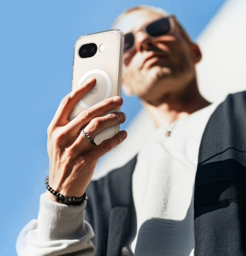 spigen-ultra-hybrid-mag-pixel-10a-clearwhite-07.jpg