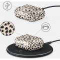 burga-apple-airpods-pro-3-almond-latte-03.jpg
