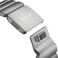 nomad-stratos-band-apple-watch-45-46-49-mm-natural-titanium-icy-blue-glow-05.jpg