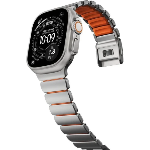 nomad-stratos-band-apple-watch-45-46-49-mm-natural-titanium-orange-glow-12.jpg