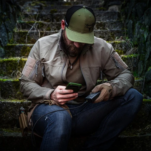 tactical-squad-battalion-powerbank-65w-20000mah-gray-02.jpg