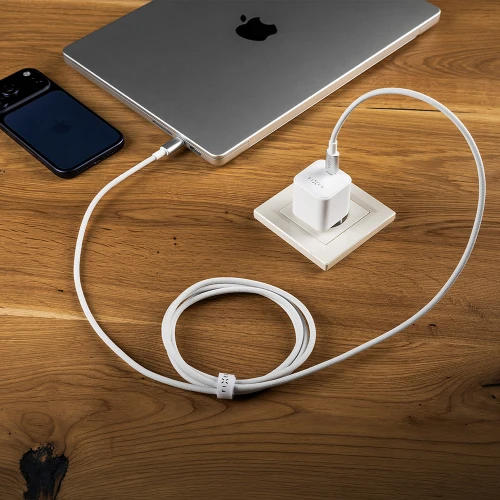 fixed-charger-gan-65w-2m-usb-c-cable-white-06.jpg