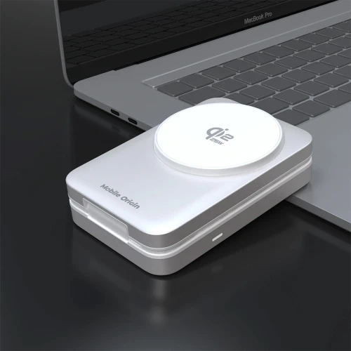 mobile-origin-3w1-foldable-charging-stand-pw35-magsafe-qi2-25w-cable-usb-c-silver-07.jpg