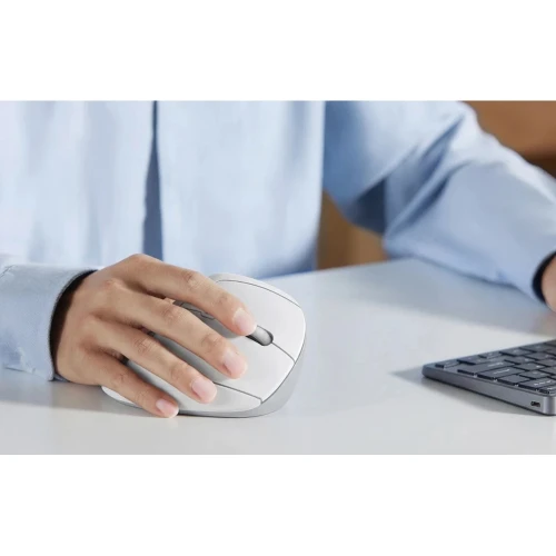 ugreen-multi-mode-wireless-vertical-mouse-white-04.jpg