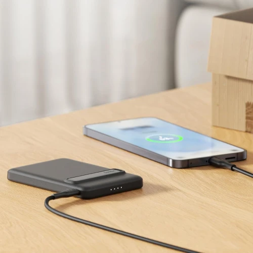belkin-boost-slim-power-bank-magsafe-qi2-5k-15w-stand-black-13.jpg