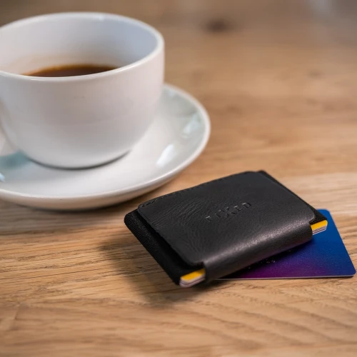 fixed-tiny-wallet-black-04.jpg