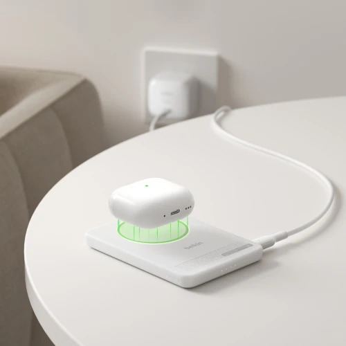 belkin-boost-slim-power-bank-magsafe-qi2-5k-15w-stand-white-12.jpg