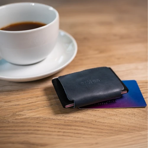 fixed-tiny-wallet-blue-04.jpg