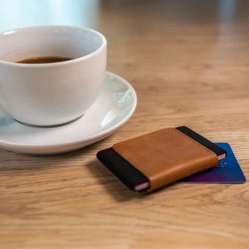 fixed-tiny-wallet-brown-04.jpg