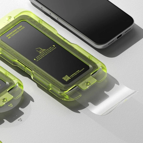 ringke-easy-slide-ar-tempered-glass-iphone-17-pro-max-black-04.jpg