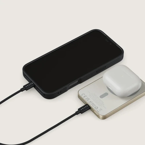 burga-powerbank-5000mah-cherrybomb-gold-05.jpg