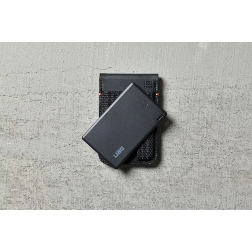 uag-metropolis-wallet-porfel-z-podstawką-black-10.jpg