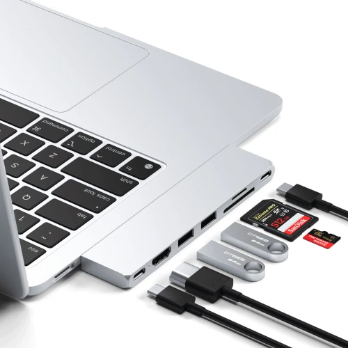 satechi-pro-hub-slim-usb-c-for-macbook-silver-04.jpg