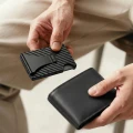 tech-protect-thorn-rfid-card-wallet-carbon-black-06.jpg