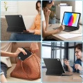 tech-protect-smartcase-magnetic-keyboard-ipad-10-11-2022-2025-black-09.jpg