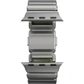nomad-stratos-band-apple-watch-45-46-49-mm-natural-titanium-forest-green-012.jpg