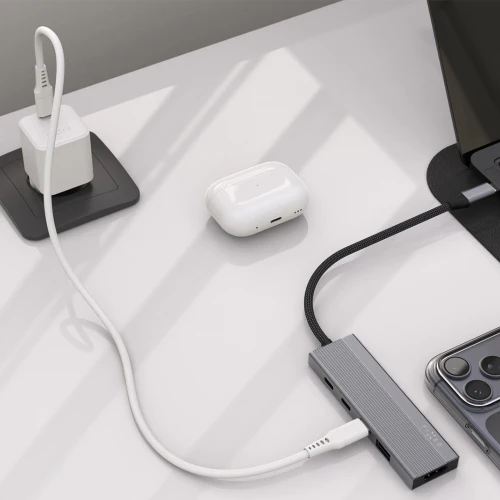fixed-core-5in1-usb-c-100w-pd-3-0-2x-usb-c-2-0-480-mbps-usb-a-3-0-hdmi-4k-60-hz-space-grey-04.jpg