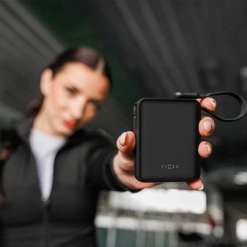 fixed-zen-10-loop-30w-10000-mah-1x-usb-a-qc-1x-usb-c-pd-08.jpg
