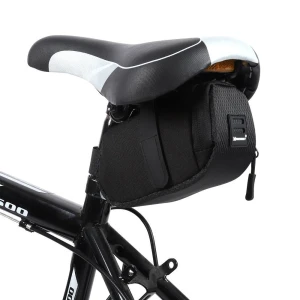 Torba podsiodłowa Wozinsky Active WBB8BK, 0,6 l, czarna