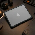 tech-protect-velar-macbook-pro-16-2026-2021-black-matte-clear-08.jpg