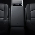 spigen-tesla-armrest-cushion-tesla-model-y-3-black-05.jpg