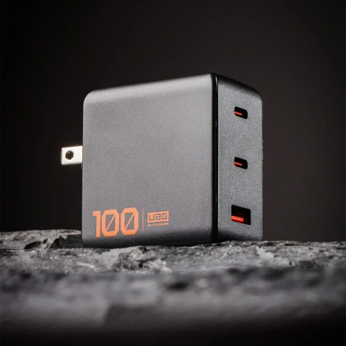 urban-armor-gear-srge-charger-100w-usb-c-usb-a-eu-ul-us-black-08.jpg