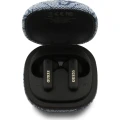 guess-tws-4g-classic-metal-logo-blue-03.jpg