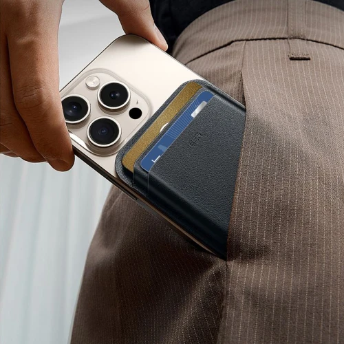 Portfel na karty z blokadą RFID ESR Magnetic Wallet do MagSafe, czarny (7/11)