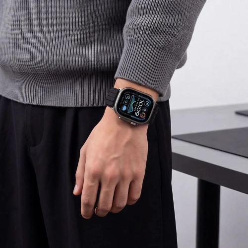 tech-protect-nylon-strap-apple-watch-46-49-45-44-42-black-05.jpg