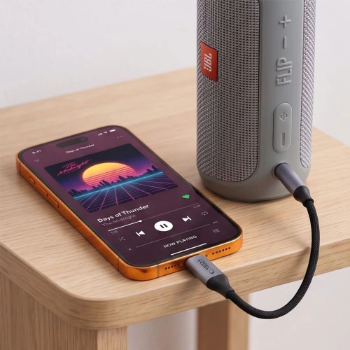 tech-protect-ultraboost-adapter-usb-c-mini-jack-iron-grey-05.jpg
