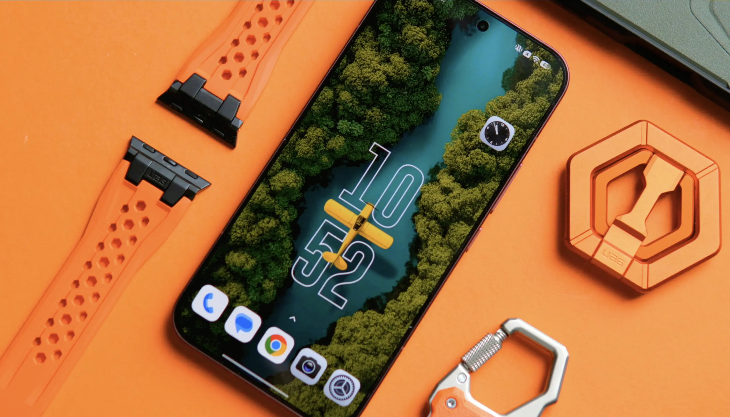 Wyświetlacz telefonu POCO pokazujący nakładkę Hyper OS3.