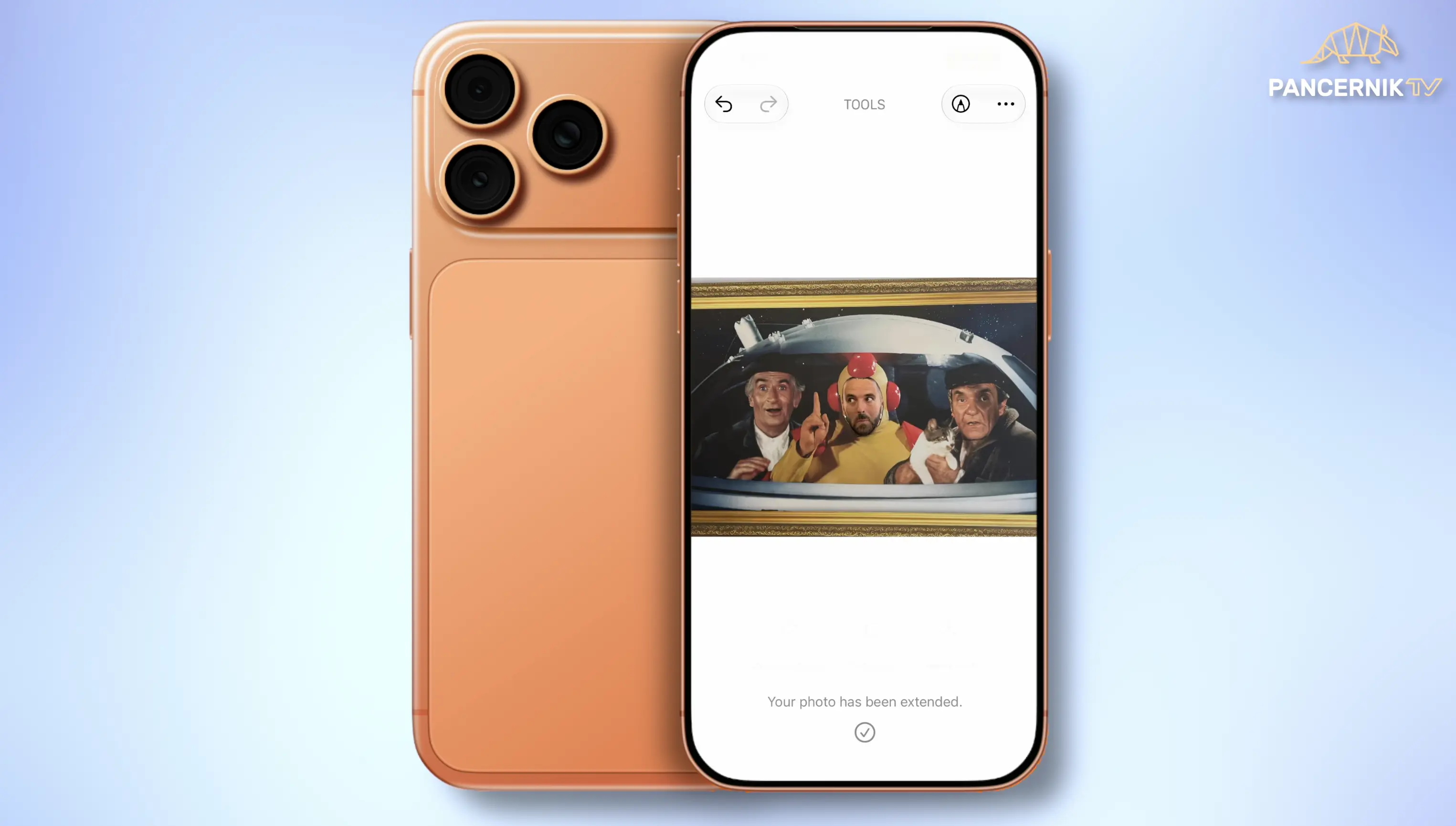 Użytkownik modyfikujący zdjęcie na ekranie iPhone'a za pomocą zaawansowanych funkcji edytora sztucznej inteligencji.