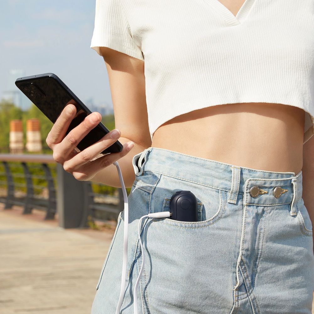 Wiatrak podręczny, wiatraczek z funkcją latarki i powerbanku JisuLife Handheld Fan Life8 2000 mAh, granatowy. Powerbank, latarka, wentylator, wielofunkcyjny gadżet, komfortowy.