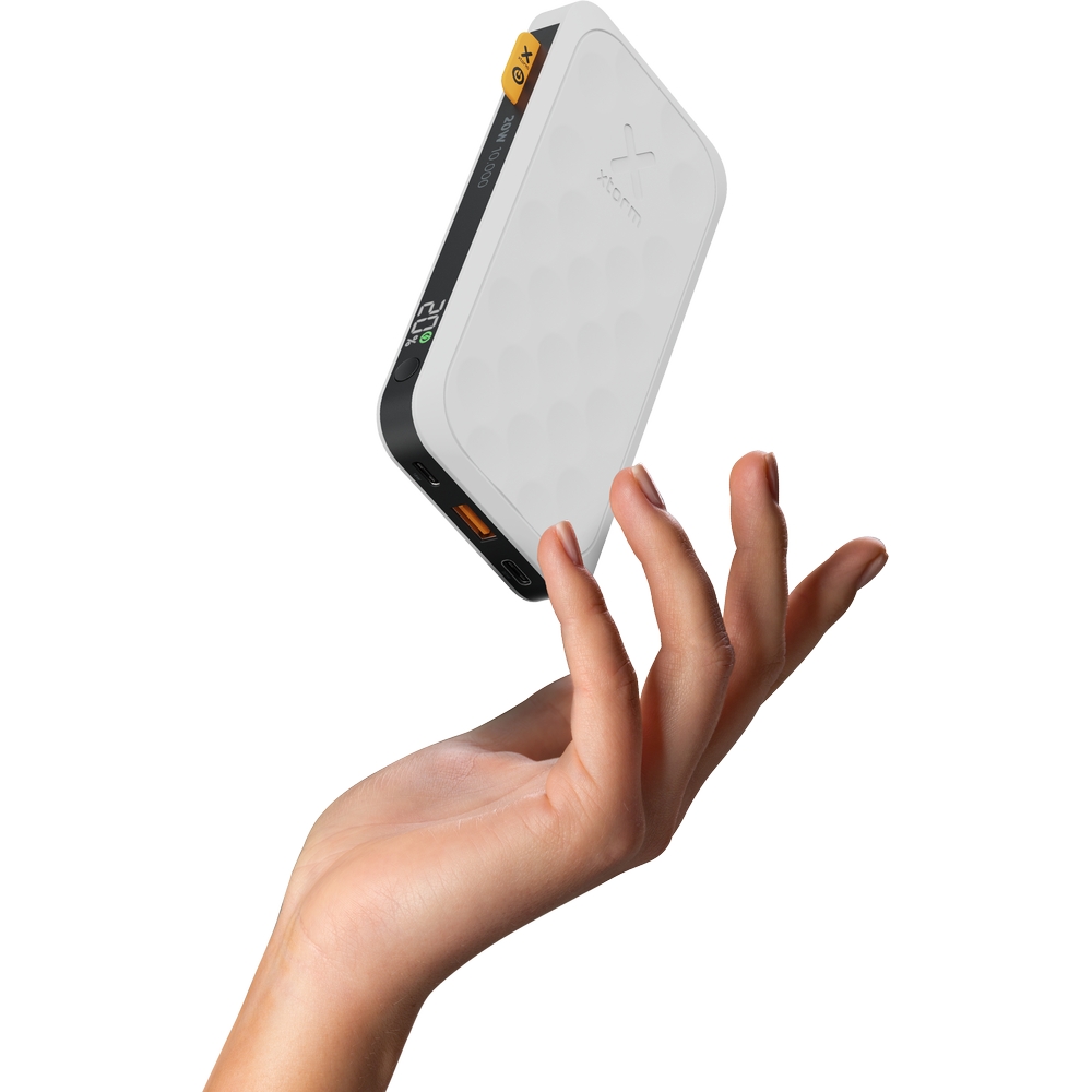 Powerbank XTORM Fuel 10 000 mAh, 22.5W, 2x USB-C / 1x USB-A, biały