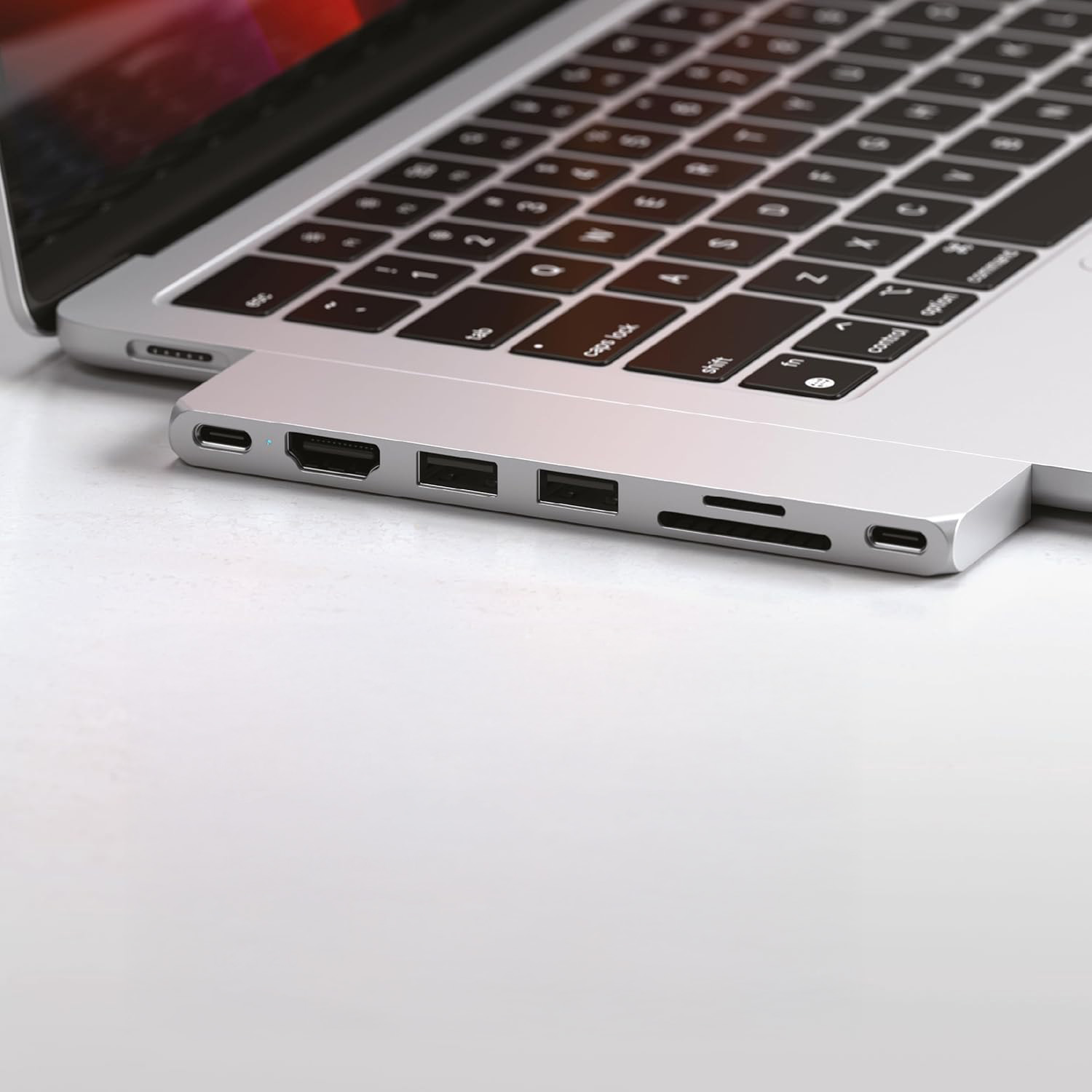 Satechi Pro Hub Slim