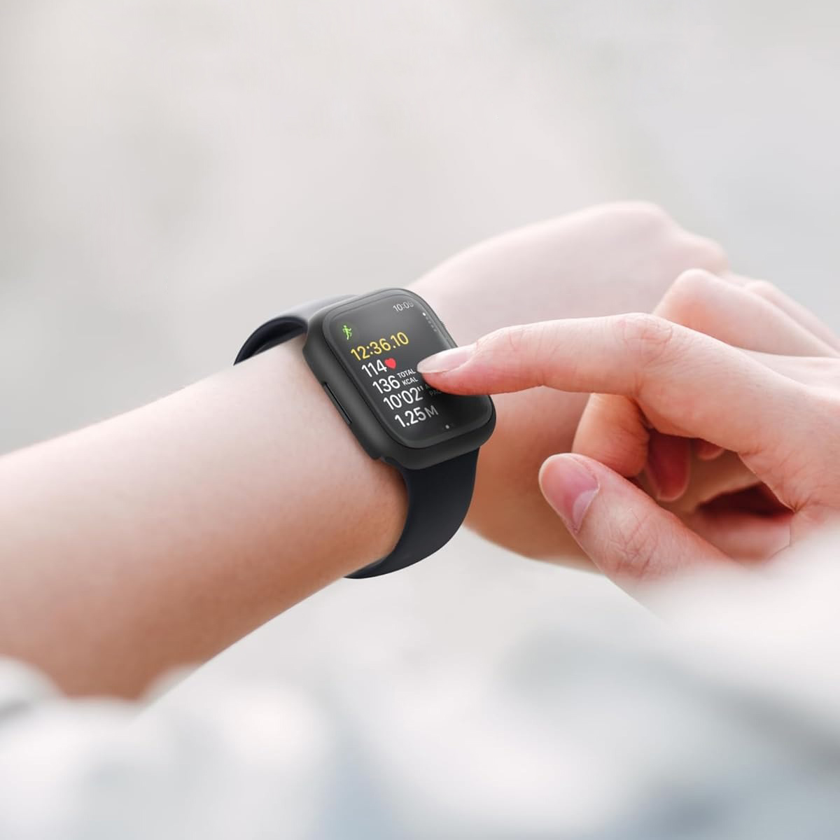 Etui + szkło hartowane Belkin ScreenForce TemperedCurve 2-in-1 Treated Screen Protector + Bumper do Apple Watch 9 / 8 / 7 (45 mm) i Apple Watch SE 2022 / SE / 6 / 5 / 4 (44 mm), czarne
