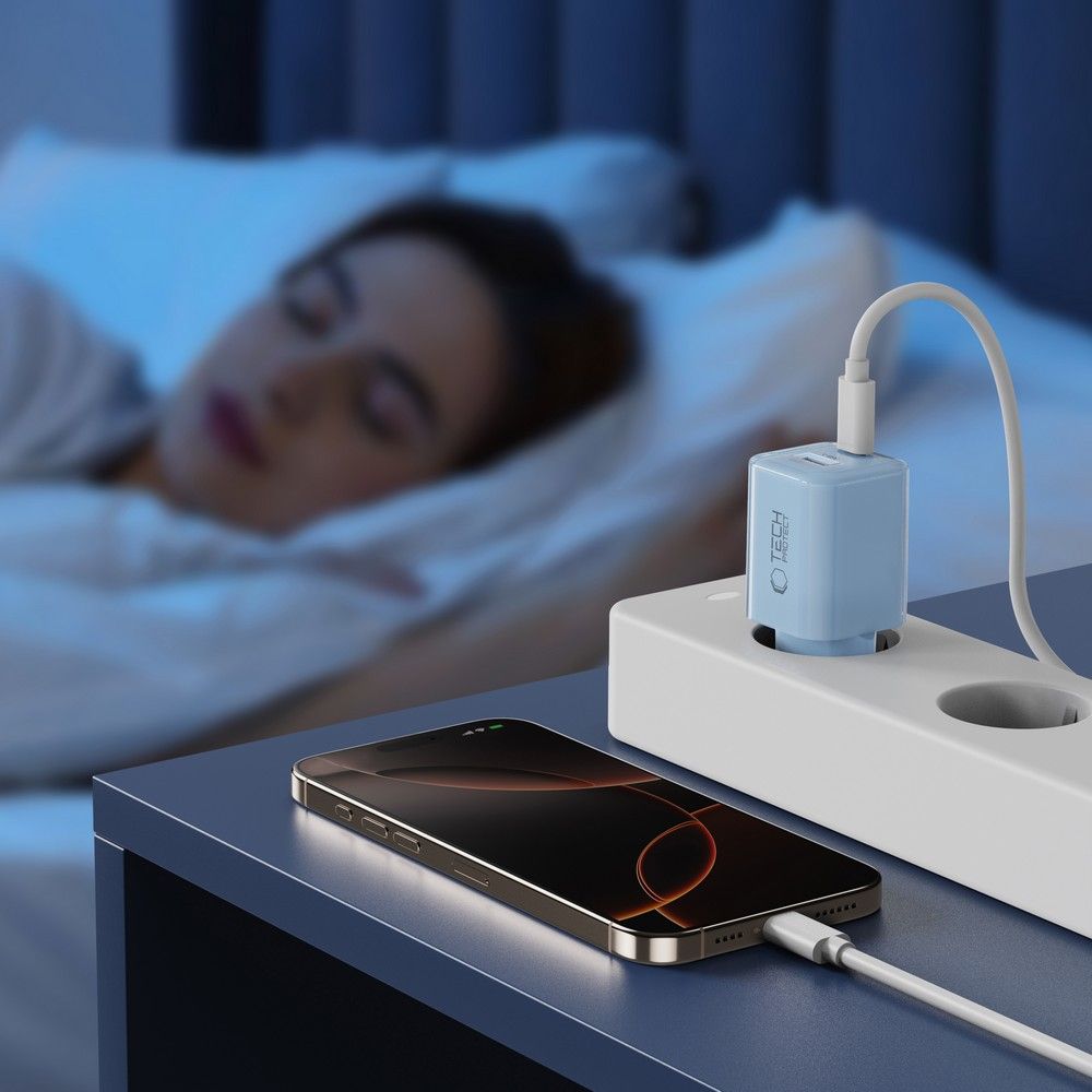 NCM33W Tech-Protect. Obsługuje urządzenia iOS i Android. Uniwersalna kompatybilność. Ładowanie na całym świecie. Funkcjonalność w podróży.