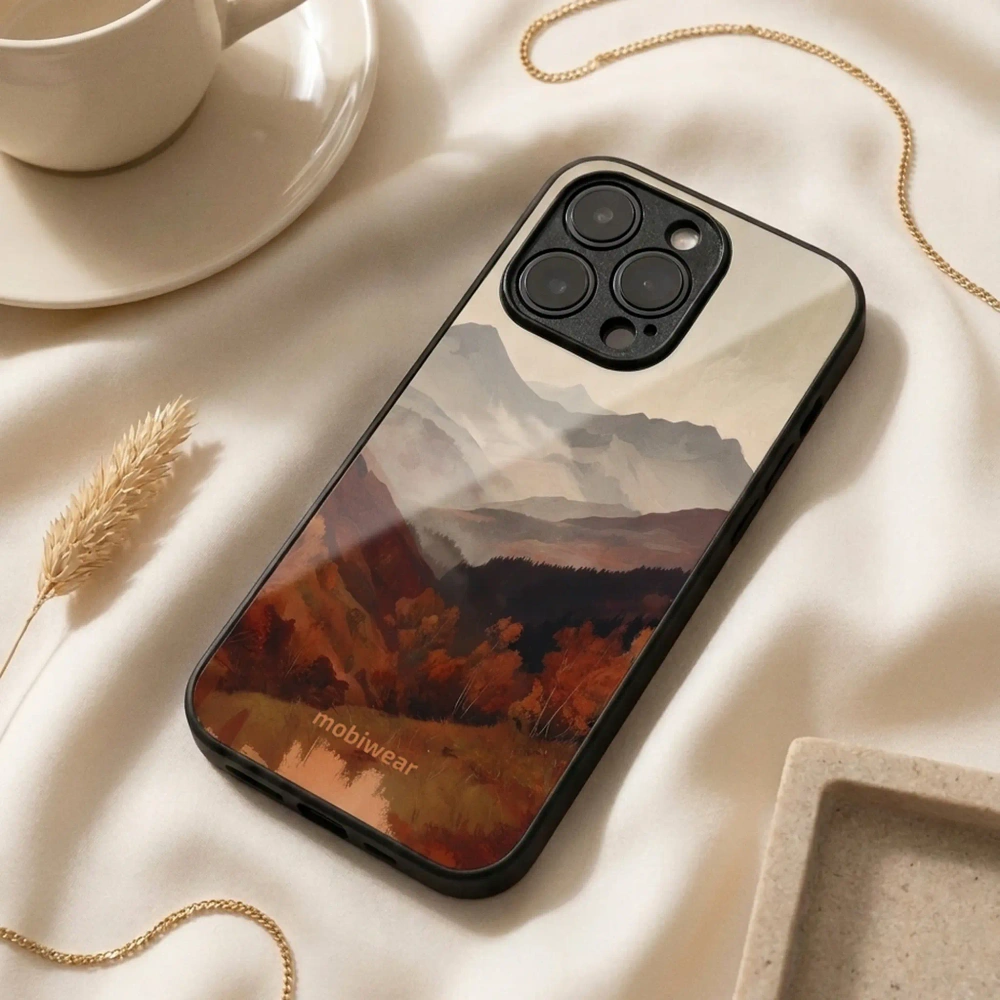 Mobiwear Glossy Case, kolorowe plecki, trwałość, stabilność, silikonowa wkładka, mglista dolina w górach