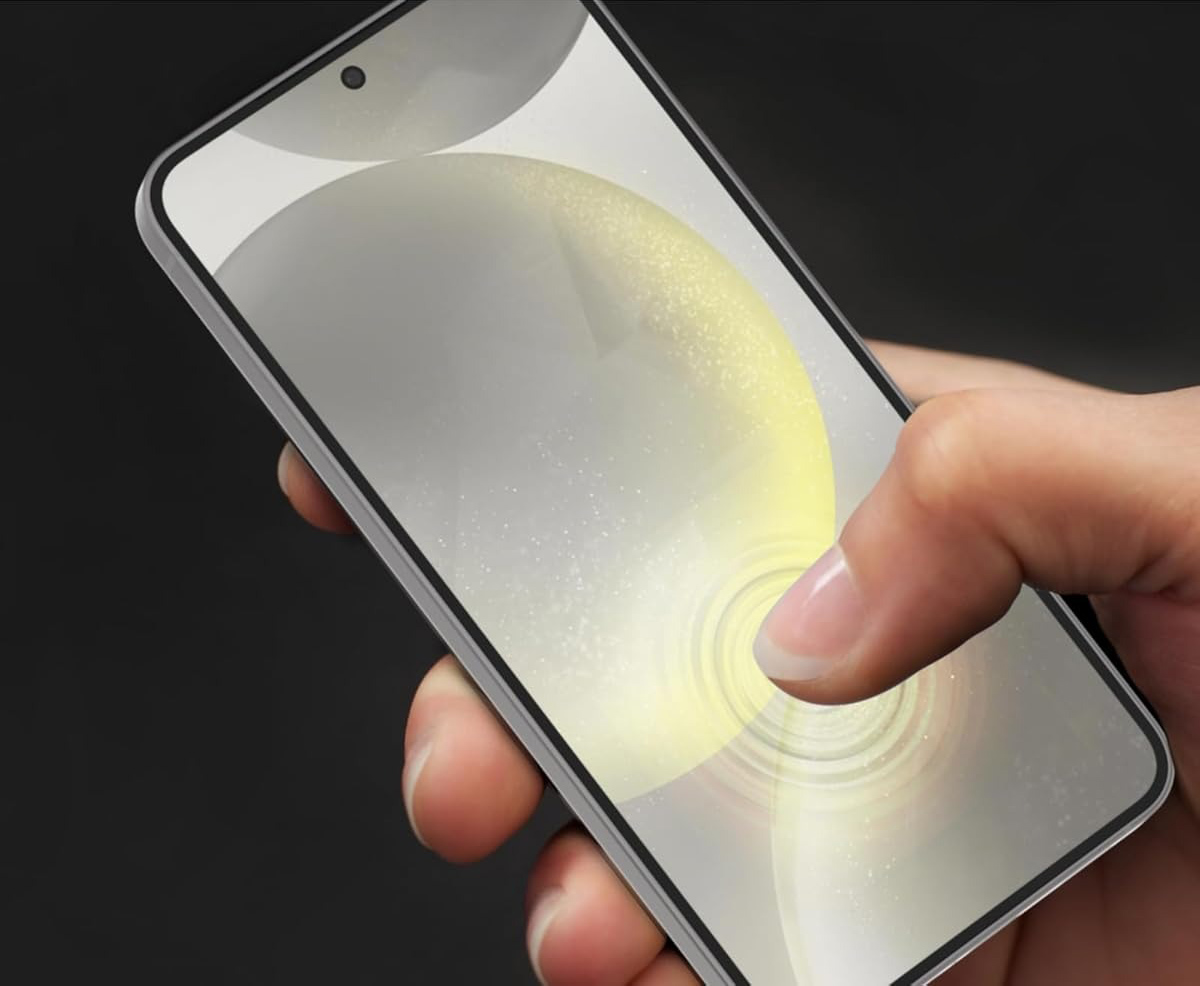 Oryginalne szkło hybrydowe firmy Belkin z serii ScreenForce TrueClear Curved Blue Light Filter AntiMicrobial Treated dla Galaxy S24