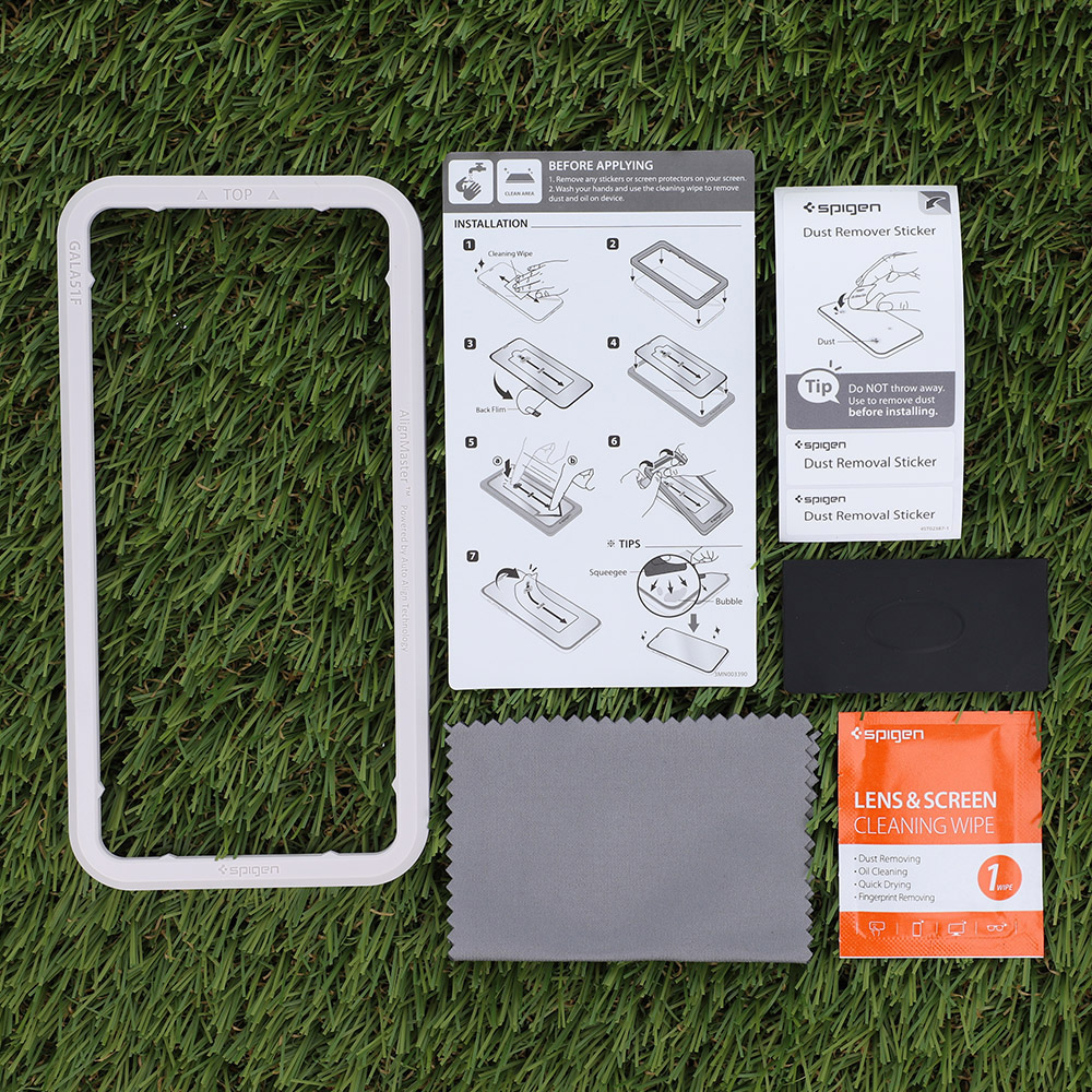 Szkło hartowane Spigen Glas.tr Slim FC AlignMaster Case Friendly dla iPhone 12 Mini