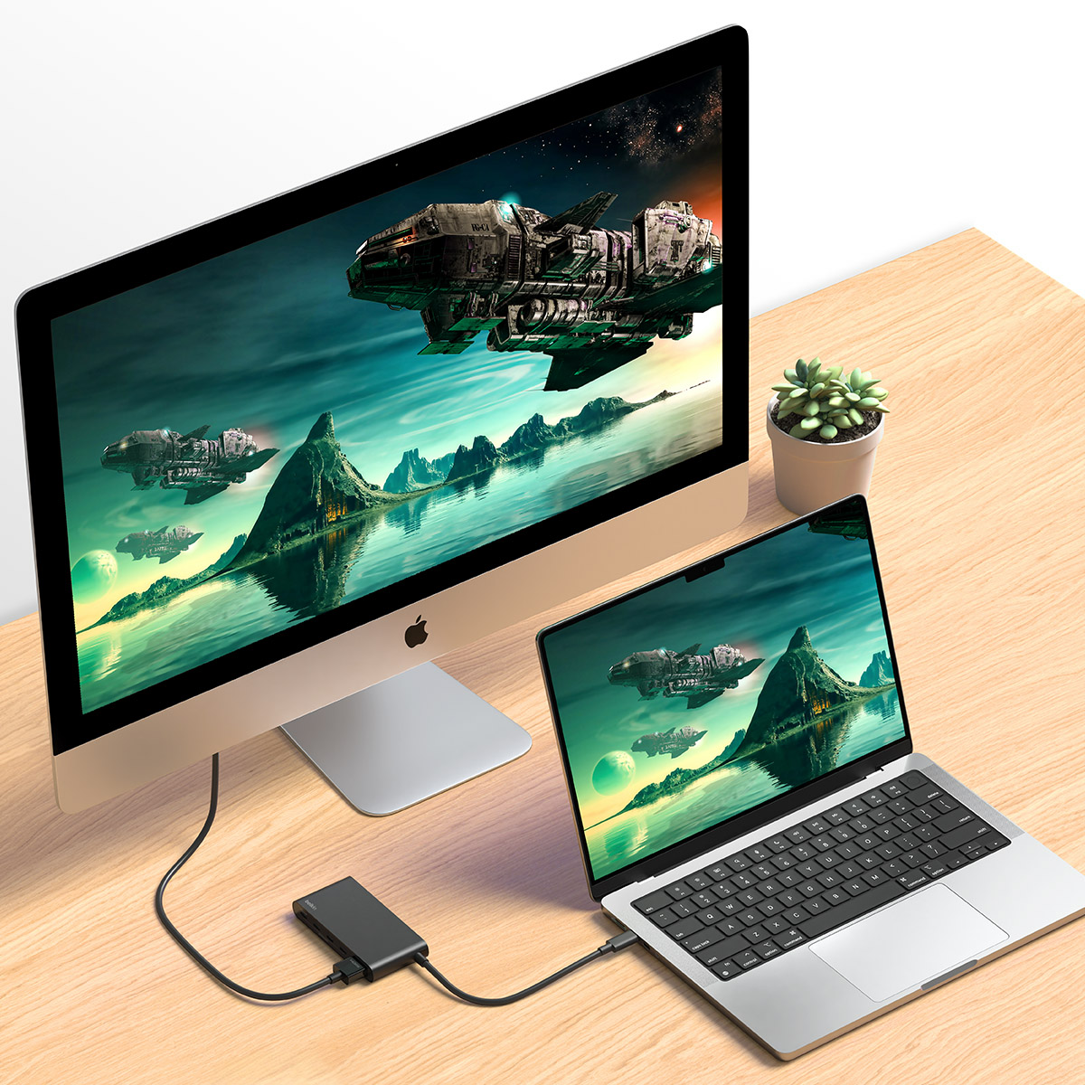 Stacja Belkin Connect 5-Port USB-C Hub with 4K HDMI Multiport Adapter dla laptopów z USB-C, czarna