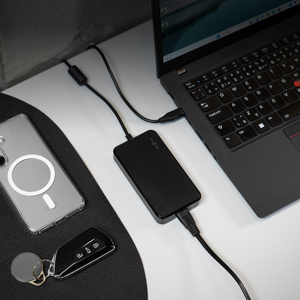 Fixed GaN Power Adapter, technologia GaN mniejsze gabaryty niższe ciepło, praktyczna, czarna