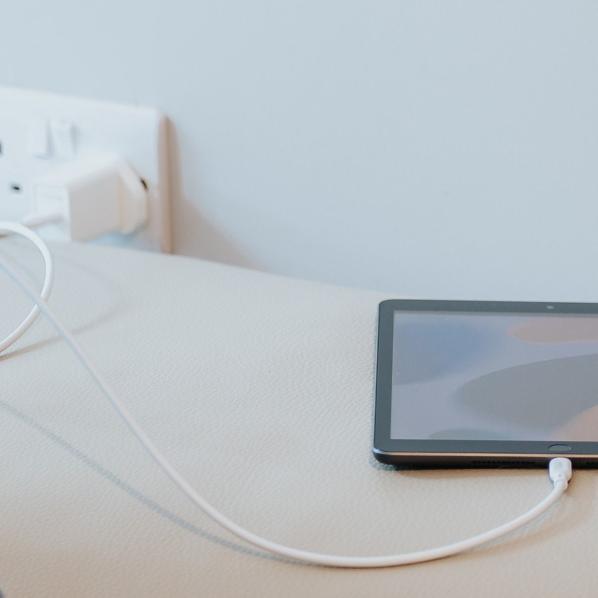 Mophie Essentials USB-C - USB-C 1m biały kompatybilność