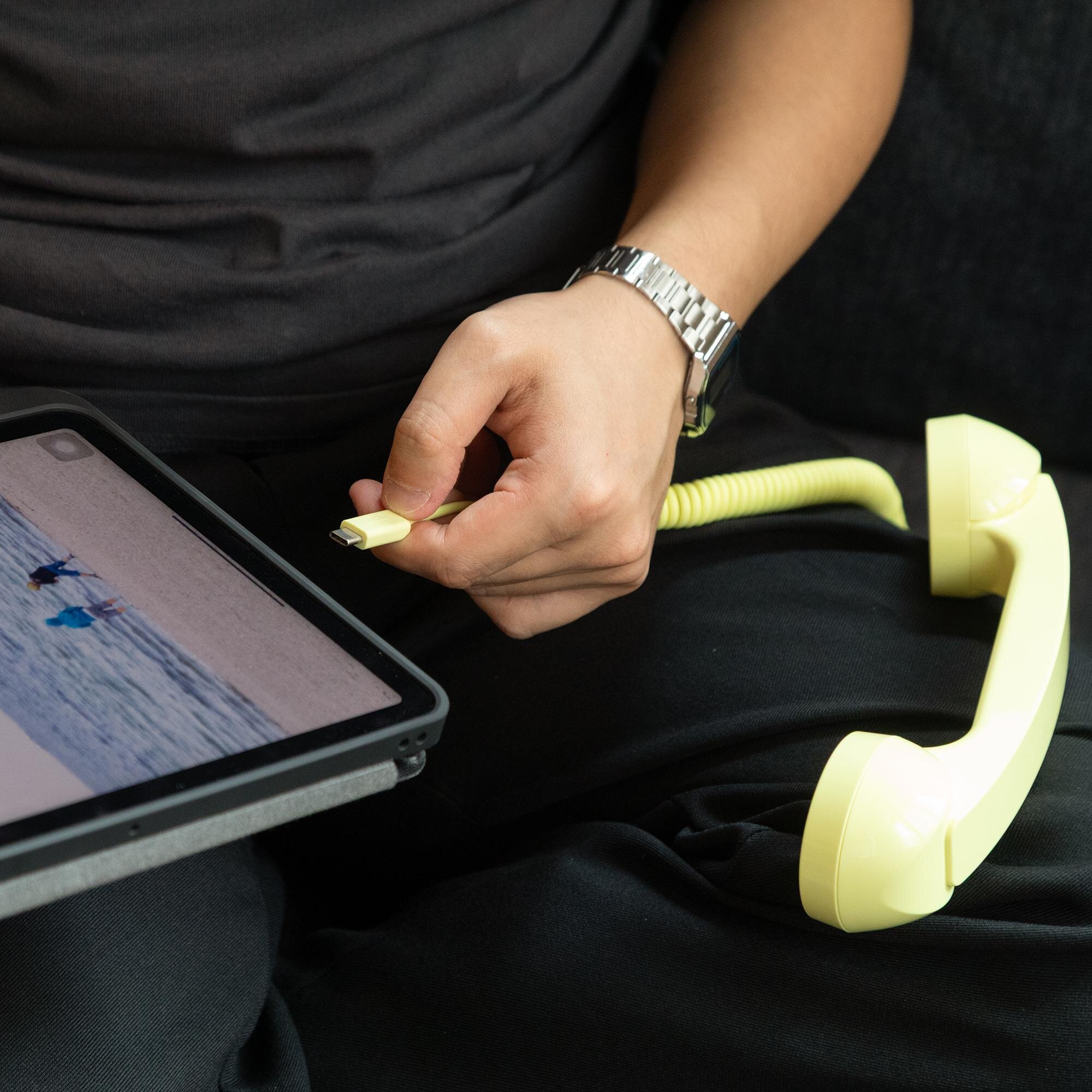 POP Phone kompatybilność z USB-C żółta