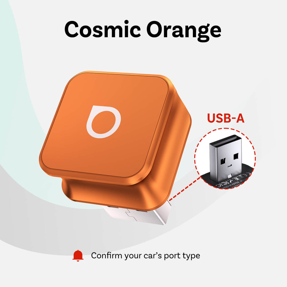 Ottocast Mini Cube w porcie USB samochodu z podświetloną diodą stanu