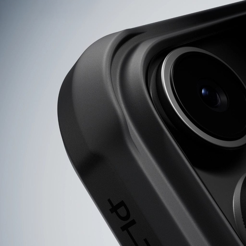 Pitaka Aramid ProGuard MagSafe, jedwabiście gładka tekstura premium detal design, czarne